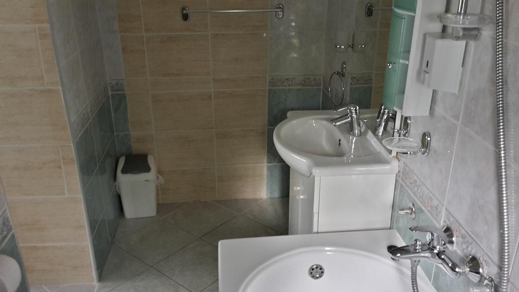 Hotel House Petkovic Korenica Zewnętrze zdjęcie